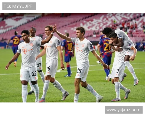 曼联与拜仁友谊赛激战四三红牌事件引发全场热议与十大精彩进球回顾